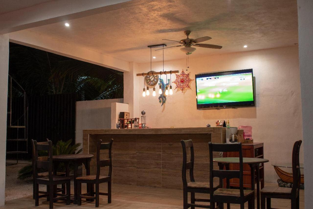 Cedro Rojo Hotel Bacalar Bagian luar foto